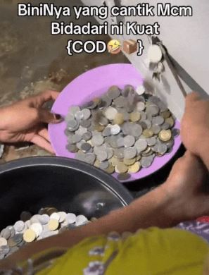 Duc cua nha ve sinh, soc nang dung trung “kho bau