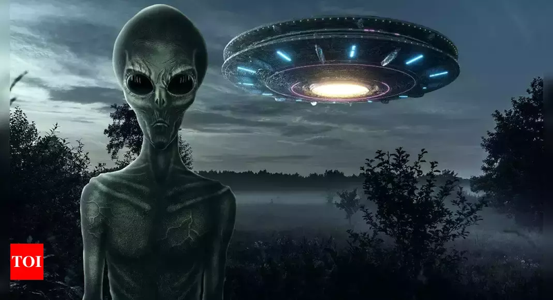 Tuyen bo chan dong... My am tham thu hoi hon 10 UFO bi roi?-Hinh-6