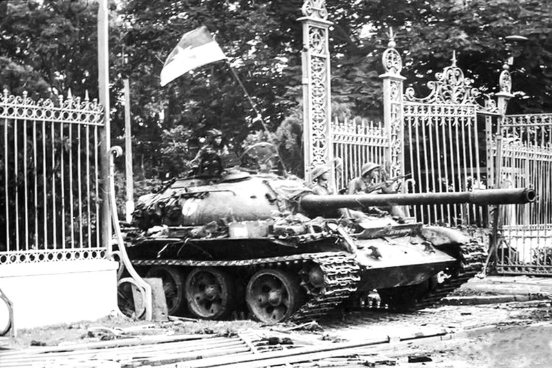Bài học lịch sử quý giá từ sự kiện 30/4/1975 Bai hoc lich su quy gia tu su kien 30/4/1975