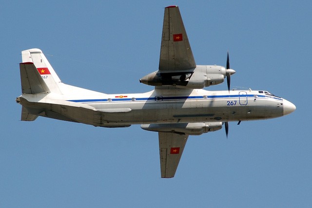 Bi an may bay An-26 roi giua sa mac gan 30 nam van y nguyen-Hinh-12