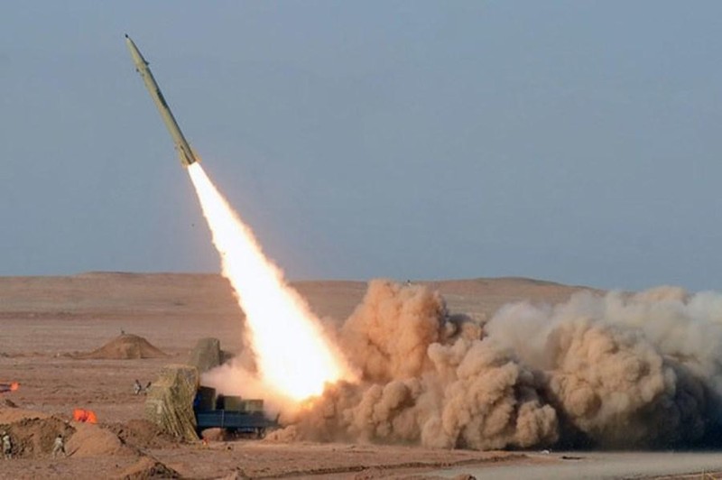 Iran mang dan vu khi khung toi Iraq, san sang tung don phu dau-Hinh-2