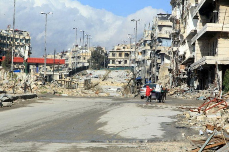 Khong quan Nga tiep tuc doi bao lua xuong dau khung bo o Syria-Hinh-10