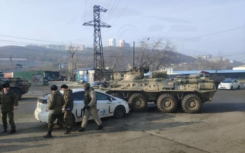 Nga: Tai xe cong nghe bi thiet giap BTR-82A dam bep dau