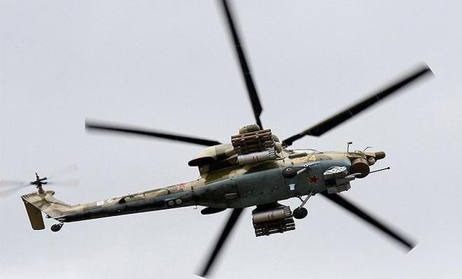 Tho san dem Mi-28N san sang huy diet xe tang Ukraine neu vuot lan ranh do-Hinh-11