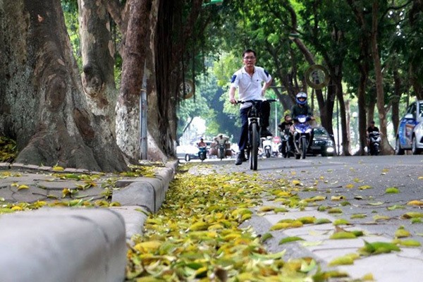 Du bao thoi tiet 13/4: Bac bo ngay nang, dem co mua rao