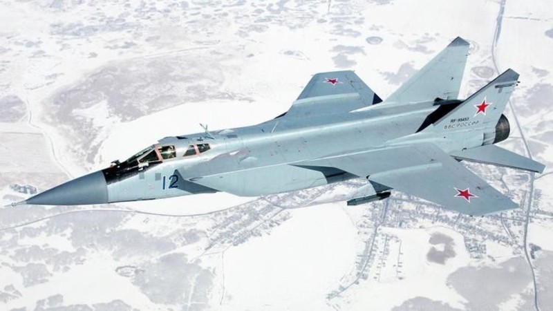 Chuyen gia Nga giai thich tai sao doi phuong phai rut lui khi gap MiG-31-Hinh-12