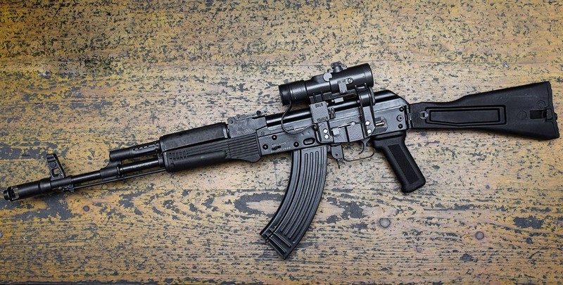 Ly khai Ukraine bat ngo co sung truong tan cong AK-103-Hinh-5