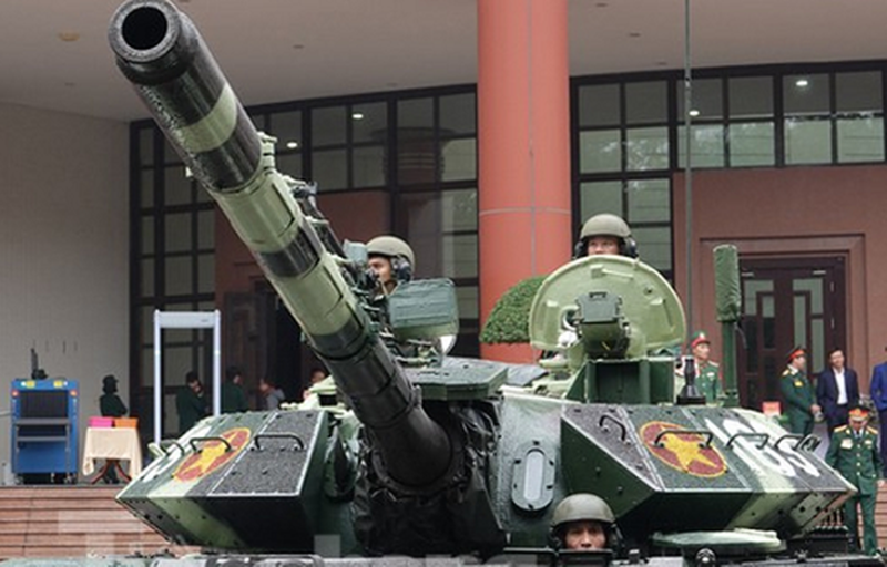 Bao Nga so sanh xe tang T-54M Viet Nam voi... Merkava cua Israel-Hinh-15