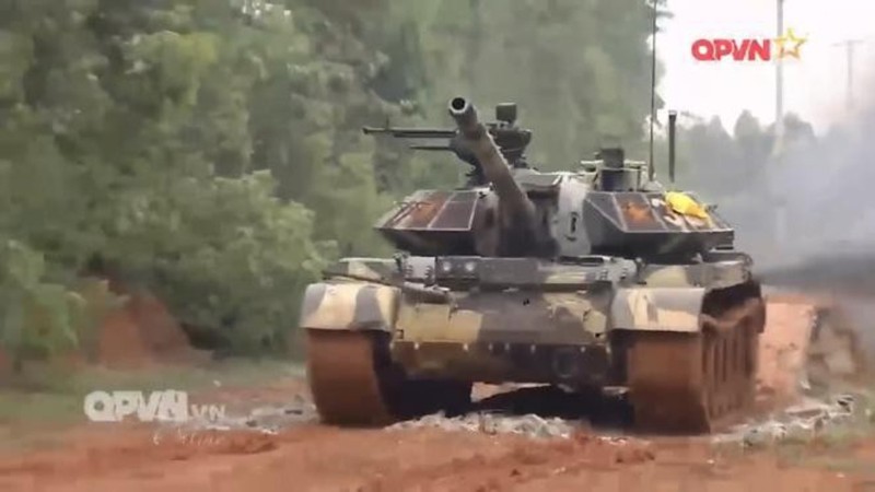 Bao Nga so sanh xe tang T-54M Viet Nam voi... Merkava cua Israel-Hinh-3