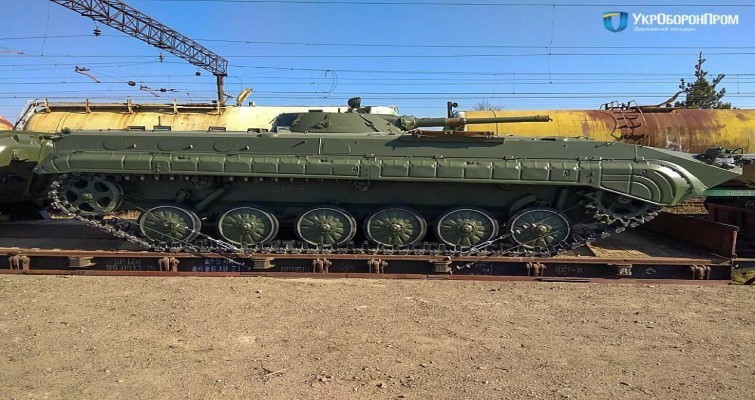 Bi an tung tich 1.800 thiet giap BMP-1 cua Ukraine-Hinh-11