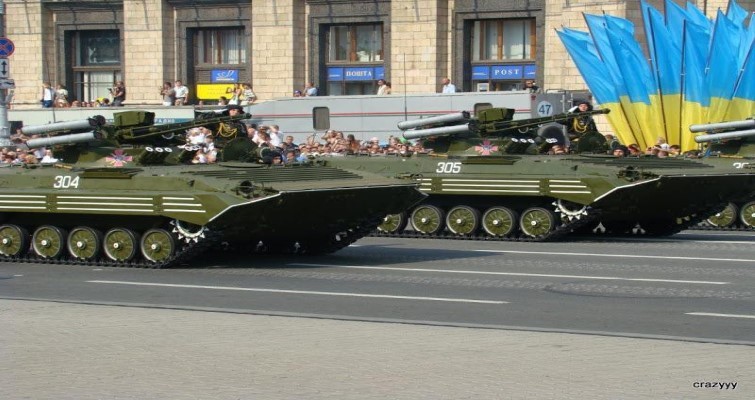 Bi an tung tich 1.800 thiet giap BMP-1 cua Ukraine-Hinh-12
