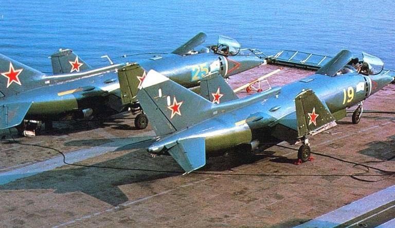 Yak-38, loai tiem kich ham di truoc thoi dai cua Lien Xo-Hinh-15