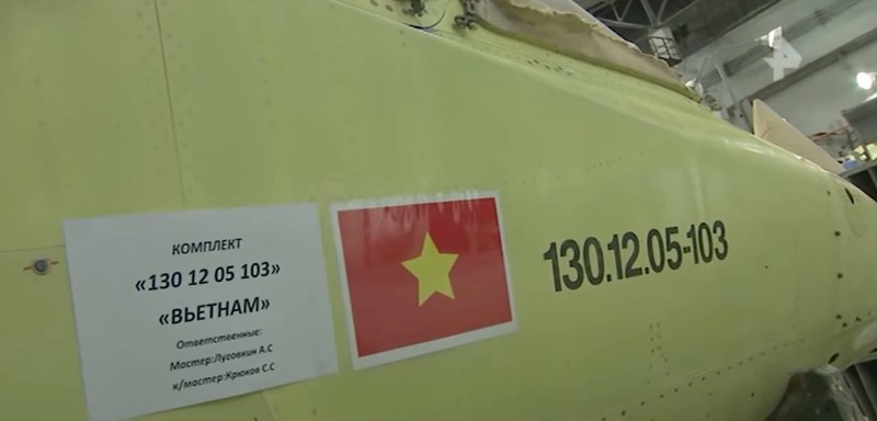 Huan luyen co Yak-130 Viet Nam len song truyen hinh Nga-Hinh-2