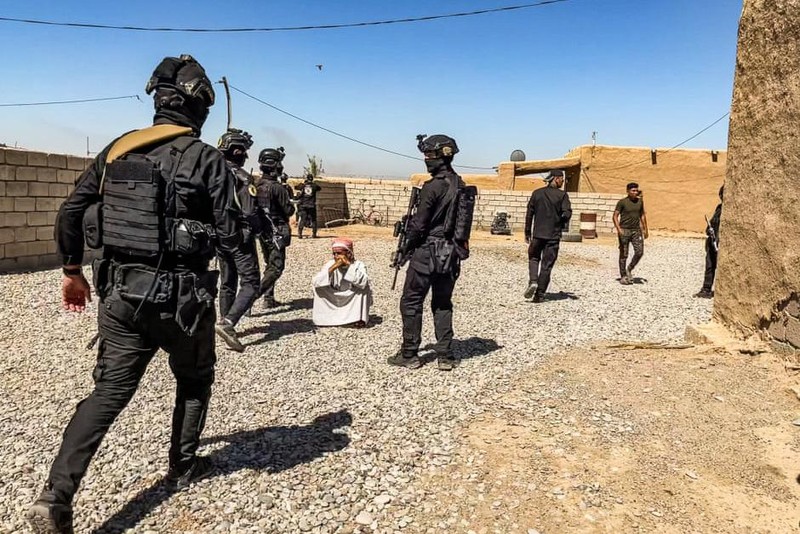 Iraq tung luc luong dac nhiem rao riet truy lung phien quan IS-Hinh-11