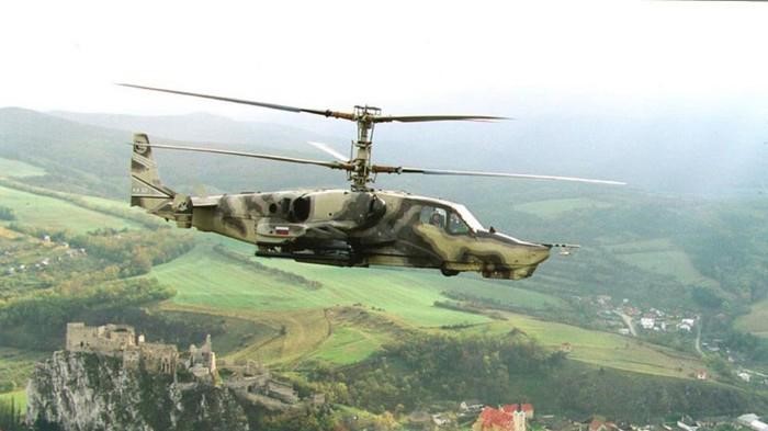 Ka-50, sieu truc thang Nga ‘den voi va roi di trong lang le’-Hinh-4