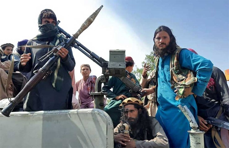 600 dac nhiem Anh tai Kabul bo chay trong nhuc nha truoc Taliban-Hinh-7