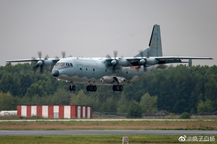 May bay Trung Quoc un un toi Nga chuan bi thi dau Aviadarts-2021-Hinh-9