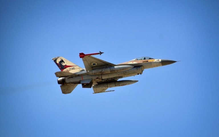 S-400 Nga giup phong khong Syria thoat ‘bay hiem’ cua tiem kich Israel-Hinh-7