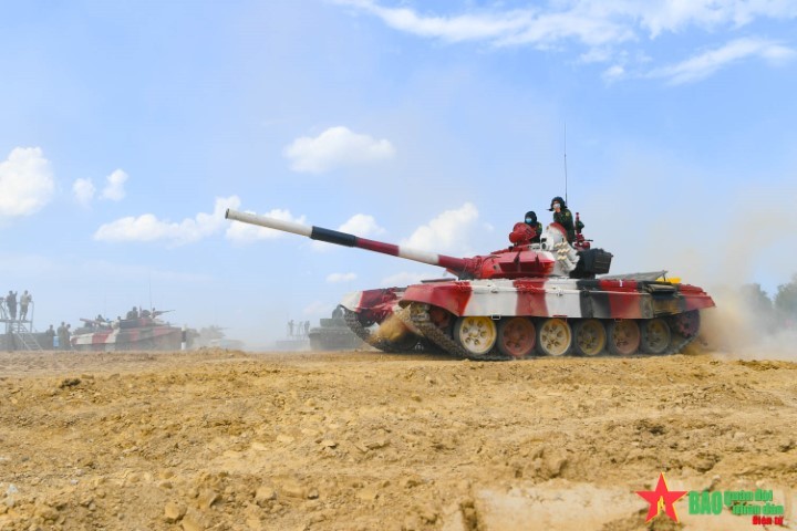 Army Games 2021: Hai quan Viet Nam cuoi song, Tank Biathlon san sang-Hinh-11