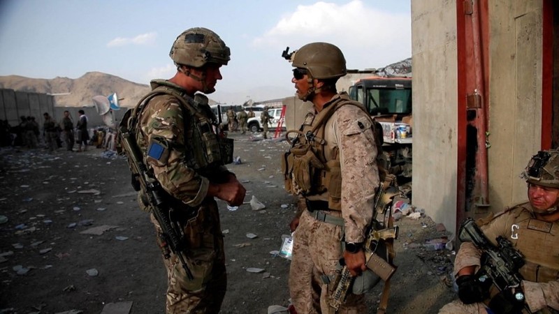 Bat ngo: Linh Afghanistan se 'chan hau' khi My rut khoi san bay Kabul-Hinh-8