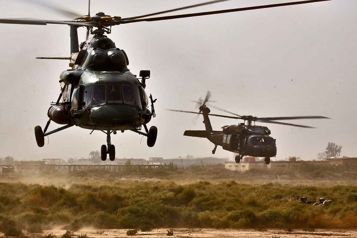 Afghanistan lan dau cho Mi-17 xuat tran, danh Taliban chay tan loan-Hinh-12