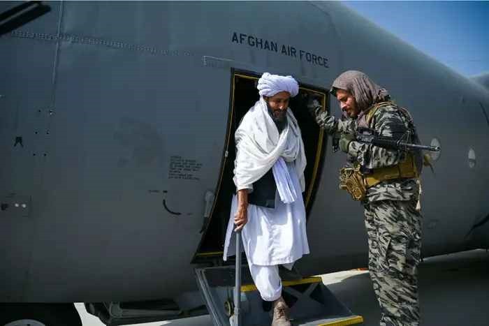 Taliban thu mot loat may bay My voi hinh hai gan nhu nguyen ven-Hinh-3