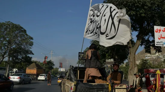 Bat chap Taliban tuyen bo chien thang, chao lua Panjshir van chay tiep-Hinh-4