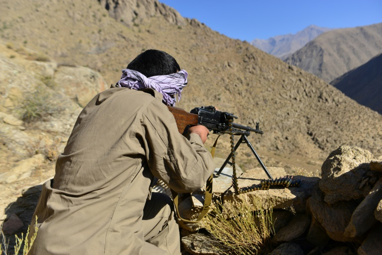 Lo so Taliban vuot bien, Nga gap rut dieu them quan toi Takijistan-Hinh-2