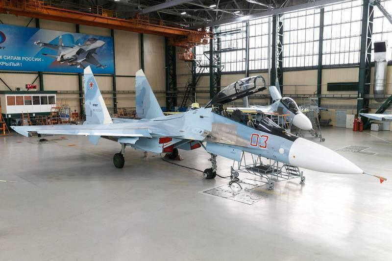 Su thuc Su-30SM2 Super Sukhoi sanh ngang tiem kich the he nam-Hinh-3