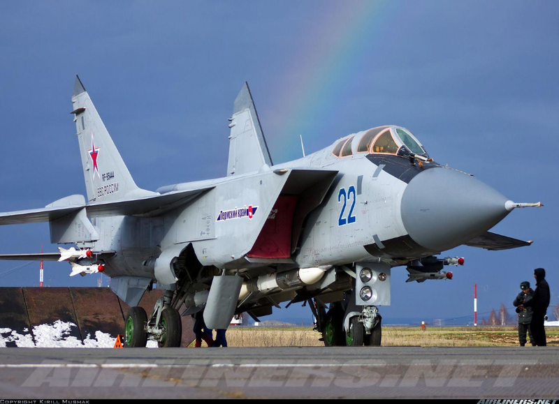 MiG-31 duoc trang bi ten lua bi an manh gap boi Kh-47M2 Kinzhal?-Hinh-8