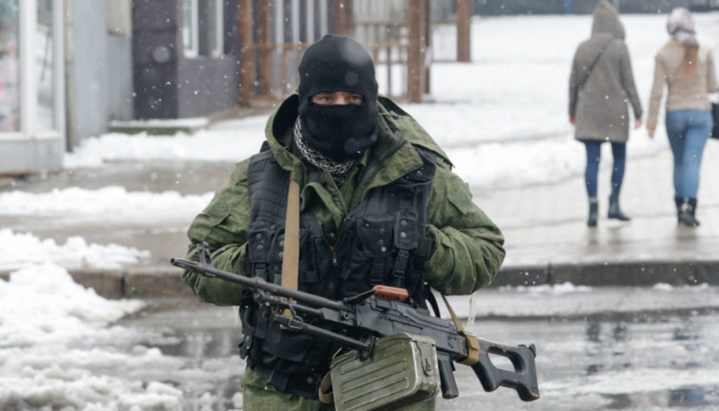 Ukraine thiet hai nang o mien Dong, phao binh Donetsk qua manh!-Hinh-11