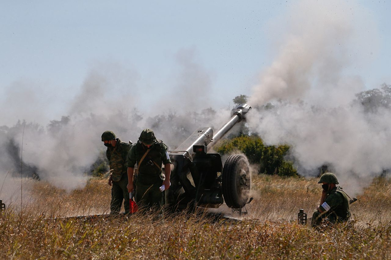 Ukraine thiet hai nang o mien Dong, phao binh Donetsk qua manh!-Hinh-6