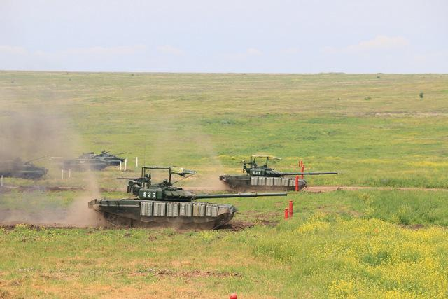 'Mai che' tren T-72B3 Nga vo tac dung truoc ten lua Javelin Ukraine-Hinh-15
