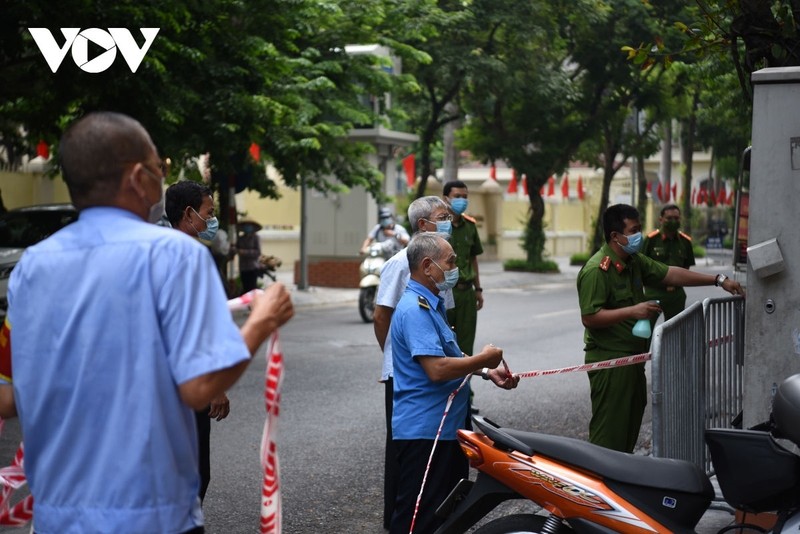 Ha Noi cach ly y te tam thoi ngo 88, pho Giap Nhi