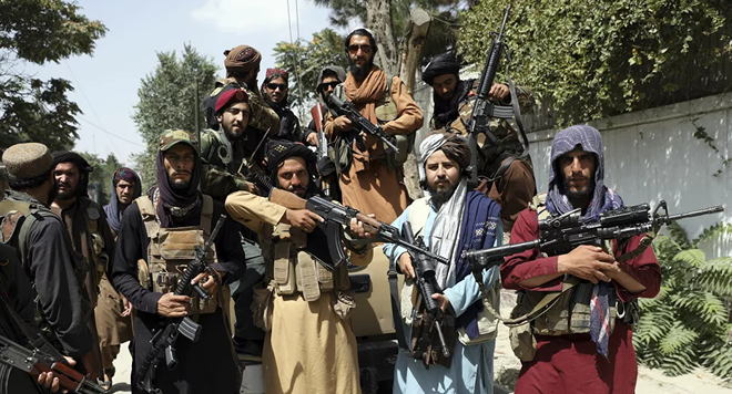 Taliban triet thoai quan khoi Panjshir, co hoi vang cho phe khang chien Afghanistan?