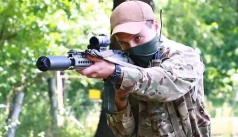 Ve binh Quoc gia Ukraine thay the sung AK bang sung AR-15 My-Hinh-17