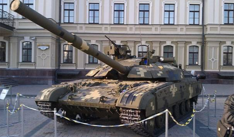 Xe tang T-64BM Bulat cua Ukraine doi dau voi T-72B3 cua phe ly khai-Hinh-14