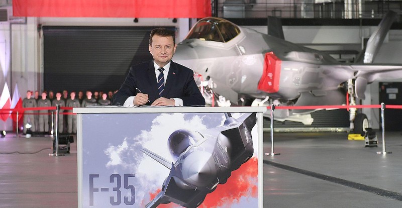 Tiem kich F-35 Ba Lan 'tuyet chung' khi S-400 Nga hien dien tai Belarus?