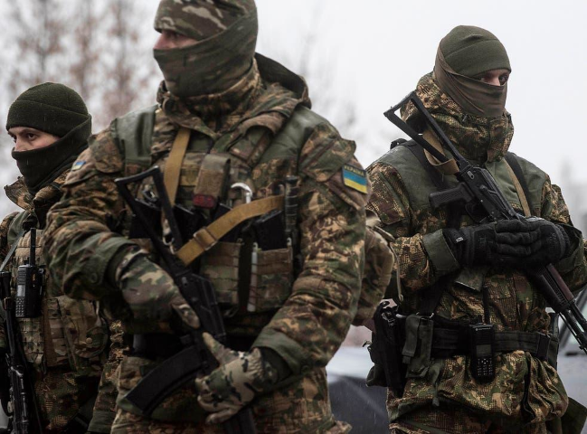 Quan doi Ukraine tan cong phe ly khai Donbass tren toan mat tran-Hinh-4