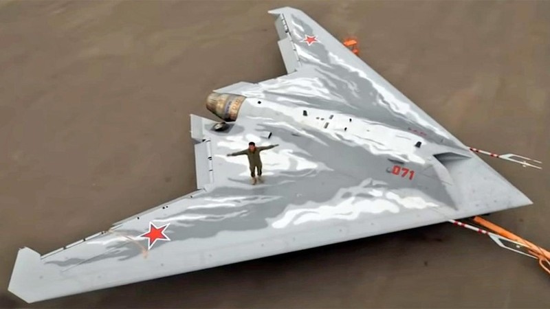 Tiem kich the he 6 cua Nga buoc My tu bo ke hoach tai san xuat F-22-Hinh-11