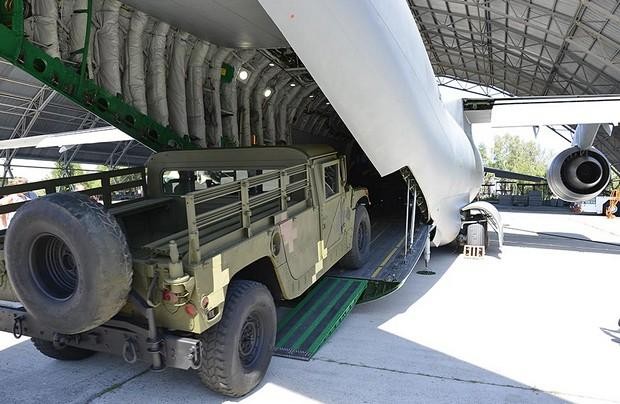 Bat ngo lon khi Ukraine phai... mua may bay Antonov tu Nga-Hinh-15