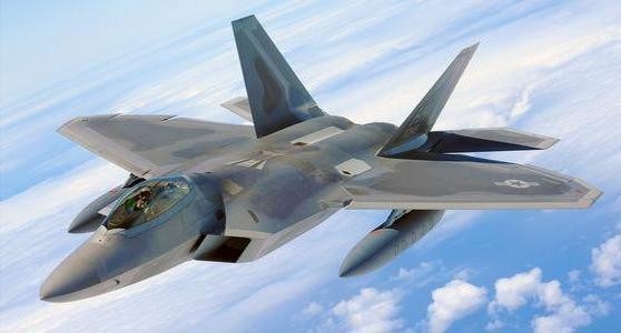 My mat 4 nam moi sua xong tiem kich F-22 Raptor mai bung xuong duong bang-Hinh-32