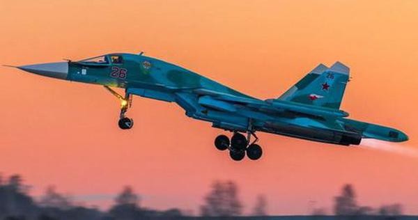 'Xe tang bay' Su-34 Nga gap nan do duong tron truot-Hinh-16