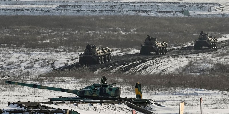 Chien su Nga - UKraine ngay dau: Nga danh phu dau o moi mat tran-Hinh-8