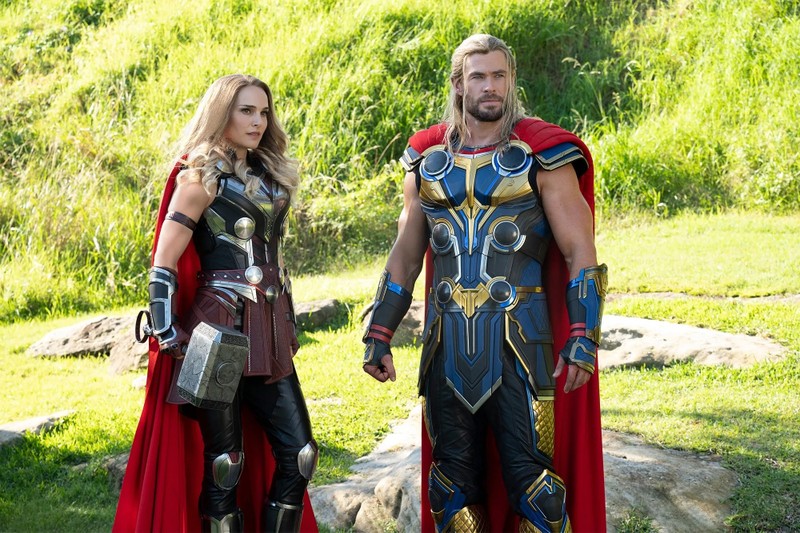 Sao nhi dong 'Thor 4' la con gai cua Chris Hemsworth