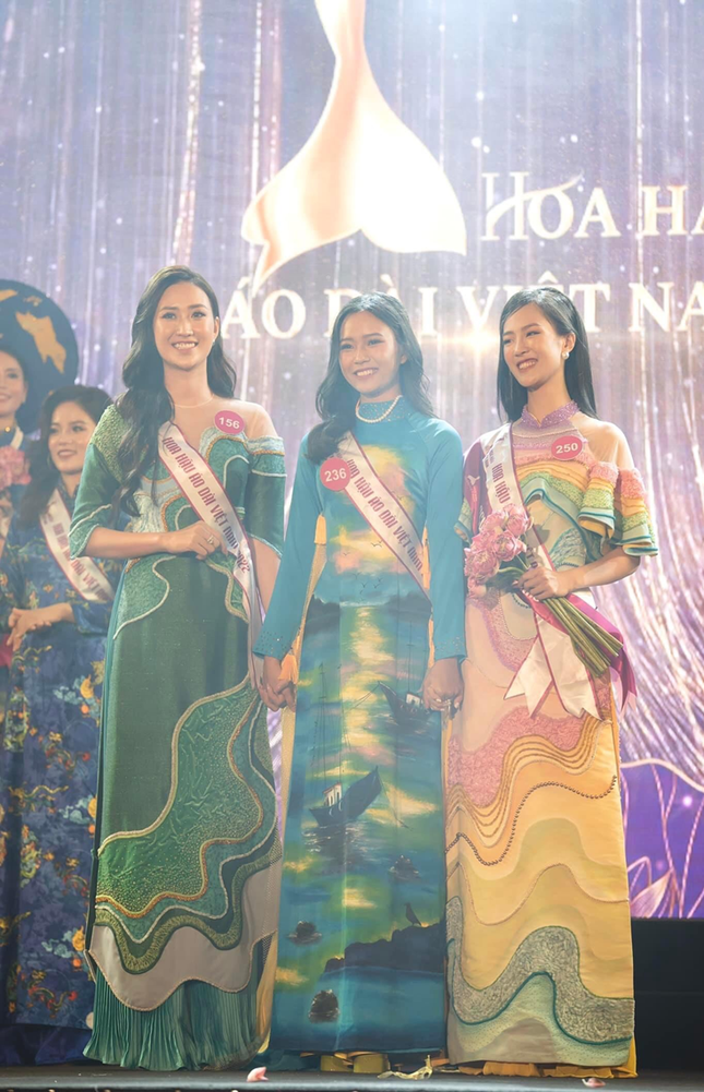 Nu sinh Bao chi xuat sac lot top 5 Hoa hau Ao dai Viet Nam 2022-Hinh-4