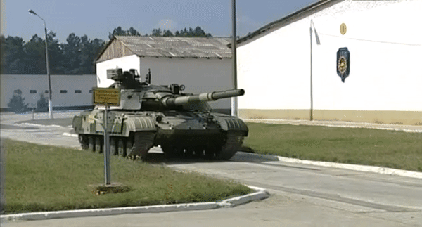 Toi luot Ukraine tung T-64 vao tran, nhung la phien ban T-64BM Bulat-Hinh-20