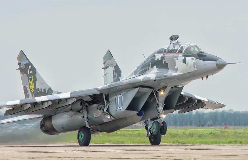 Khong hy vong nhan duoc F-16, Ukraine chi co the dua vao MiG-29-Hinh-12
