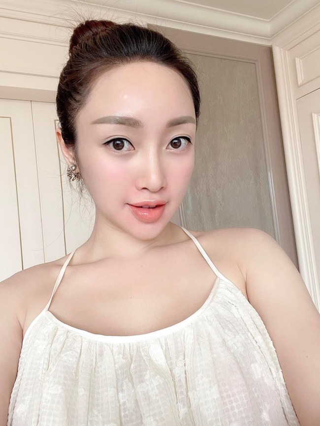 Nhung nu giam doc cong ty Viet vua gioi vua tre dep nhu hoa hau-Hinh-15