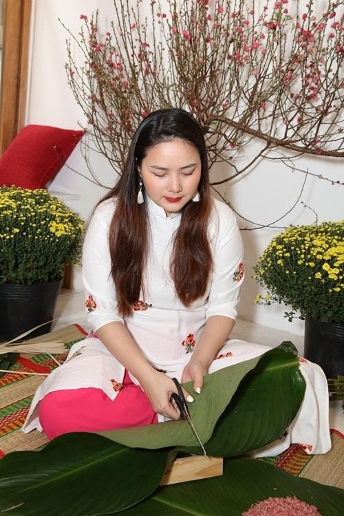 Phan Nhu Thao tre hon han khi dien ao dai nho giam 22kg-Hinh-9